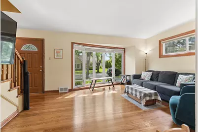18646 Golfview Avenue, Homewood, IL 60430 - Photo 7