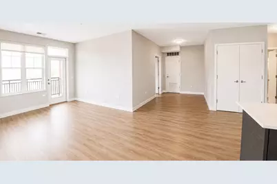 229 Park Avenue #210, Clarendon Hills, IL 60514 - Photo 3