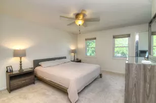 31 S Windsor Pl, Mundelein, IL 60060 - Photo 15