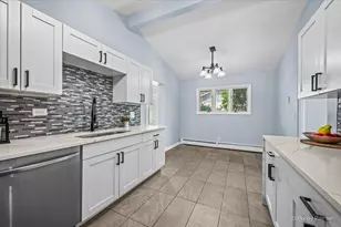 11013 Terrace Ln, Hillside, IL 60162 - Photo 11