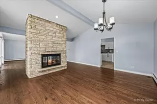 11013 Terrace Ln, Hillside, IL 60162 - Photo 3
