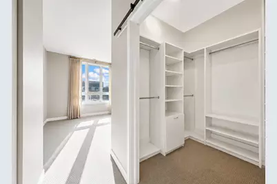 6000 N Cicero Avenue #515, Chicago, IL 60646 - Photo 11