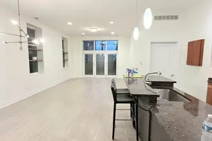 725 N Aberdeen St, Chicago, IL 60607 - Photo 11