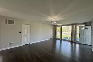 941 41st St, Downers Grove, IL 60515 - Photo 5