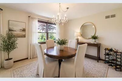 920 Macarthur Drive, Chicago Heights, IL 60411 - Photo 9