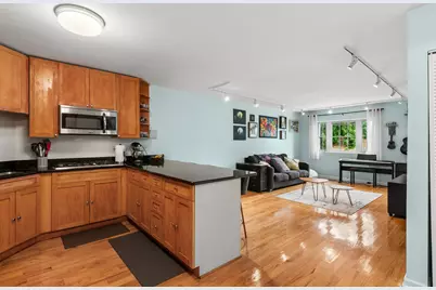 6400 N Sacramento Avenue #208, Chicago, IL 60645 - Photo 7