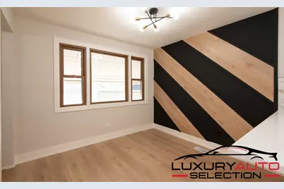 7816 Latrobe Avenue, Burbank, IL 60459 - Photo 11
