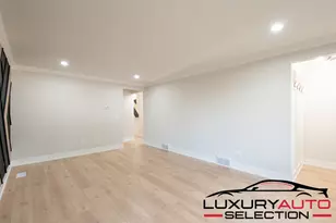 7816 Latrobe Ave, Burbank, IL 60459 - Photo 7