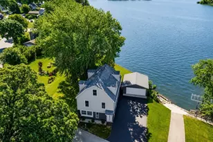 163 Eagle Point Rd, Fox Lake, IL 60020 - Photo 1
