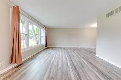 5S735 Park Meadow Drive, Naperville, IL 60540 - Photo 7