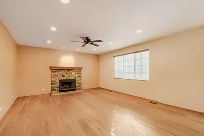 7300 Yorkshire Street, Joliet, IL 60431 - Photo 9
