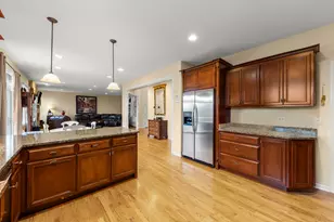 [Address not provided], New Lenox, IL 60451 - Photo 13