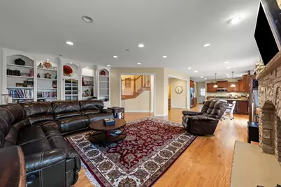 [Address not provided], New Lenox, IL 60451 - Photo 15