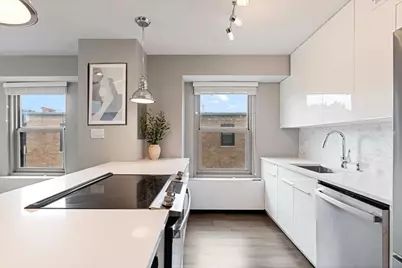 3600 N Lake Shore Drive #325, Chicago, IL 60613 - Photo 5