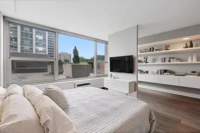 3600 N Lake Shore Drive #325, Chicago, IL 60613 - Photo 13