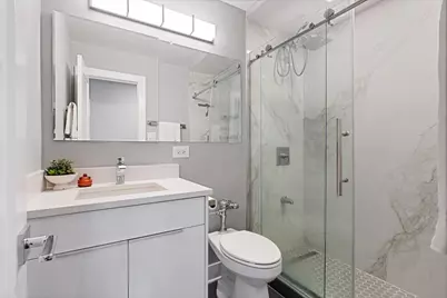 3600 N Lake Shore Drive #325, Chicago, IL 60613 - Photo 11
