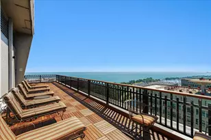 3600 N Lake Shore Dr, Chicago, IL 60613 - Photo 21