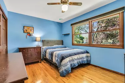 15033 W Redwood Lane, Libertyville, IL 60048 - Photo 27