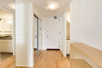 233 E Erie Street #1904, Chicago, IL 60611 - Photo 15