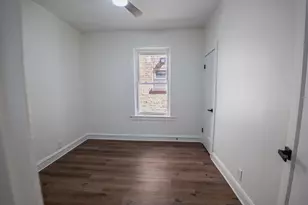 5737 N Washtenaw Ave, Chicago, IL 60659 - Photo 7