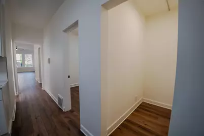 5737 N Washtenaw Avenue #1, Chicago, IL 60659 - Photo 9