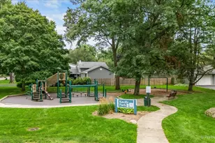 26W380 Blair St, Winfield, IL 60190 - Photo 51