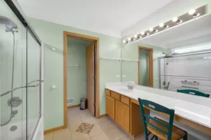 [Address not provided], Aurora, IL 60502 - Photo 19