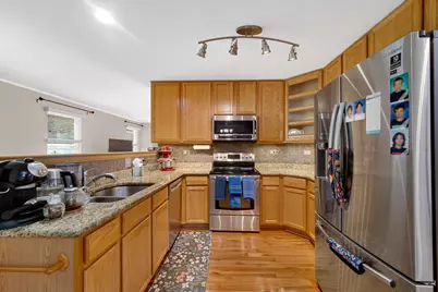 [Address not provided], Aurora, IL 60502 - Photo 9