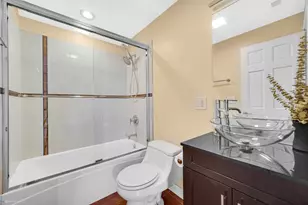 811 W Eastwood Ave, Chicago, IL 60640 - Photo 11