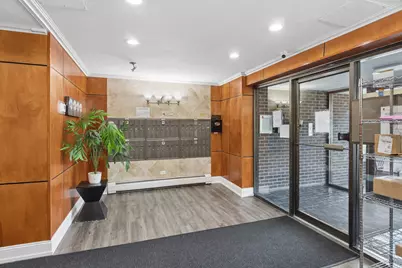 4600 N Cumberland Avenue #205, Chicago, IL 60656 - Photo 3