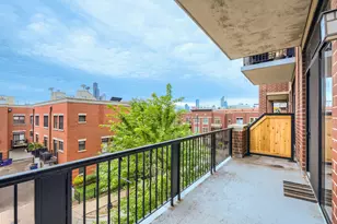 811 W 15th Pl, Chicago, IL 60608 - Photo 13