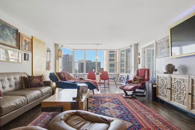 525 W Hawthorne Place #2004, Chicago, IL 60657 - Photo 3