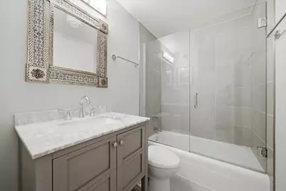 525 W Hawthorne Place #2004, Chicago, IL 60657 - Photo 11