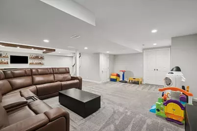 658 Lexington Square W, Gurnee, IL 60031 - Photo 21