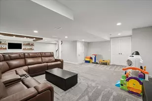 658 Lexington Square W, Gurnee, IL 60031 - Photo 21