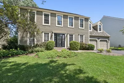 658 Lexington Square W, Gurnee, IL 60031 - Photo 1