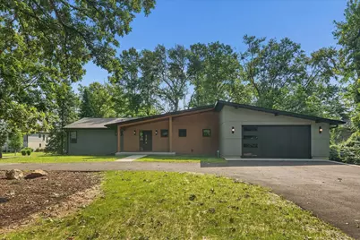 12405 S 75th Avenue, Palos Heights, IL 60463 - Photo 1
