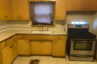 15124 Evers St, Dolton, IL 60419 - Photo 11