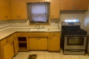 15124 Evers St, Dolton, IL 60419 - Photo 9