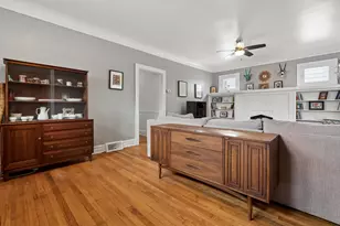 1183 S Cuyler Ave, Oak Park, IL 60304 - Photo 3
