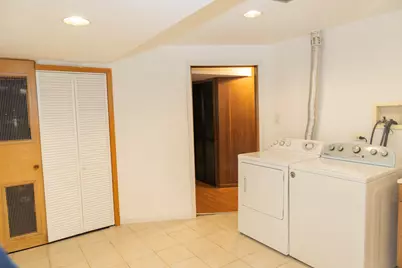 10025 Bronx Avenue, Skokie, IL 60077 - Photo 25