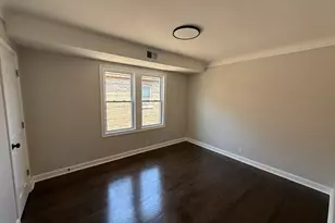 1637 Elmwood Ave, Berwyn, IL 60402 - Photo 3