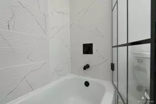 214 Cambridge Ln, Bloomingdale, IL 60108 - Photo 39