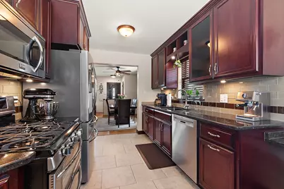 1916 Manchester Avenue, Westchester, IL 60154 - Photo 9