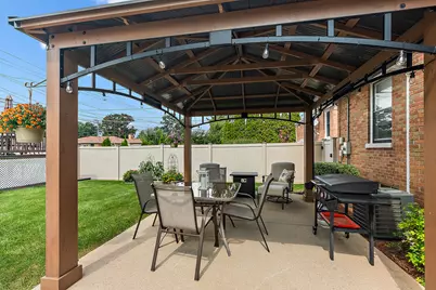 1916 Manchester Avenue, Westchester, IL 60154 - Photo 29