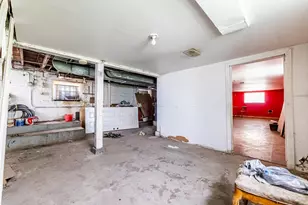 1312 W 73rd Pl, Chicago, IL 60636 - Photo 11