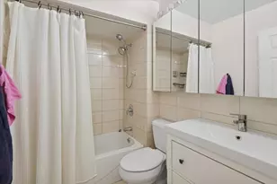 6534 W Montrose Ave, Harwood Heights, IL 60706 - Photo 11