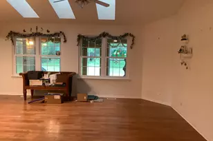 1932 Margaret Ct, Aurora, IL 60505 - Photo 3