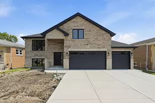 7715 Nagle Ave, Burbank, IL 60459 - Photo 1