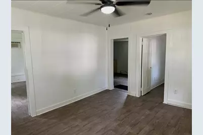422 N Main Street, Gilman, IL 60938 - Photo 5